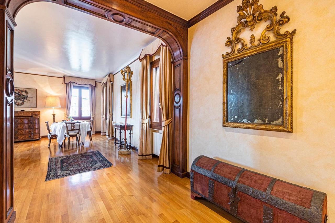 Ca' Pellegrini Luxury Grand Canal Venice Luaran gambar