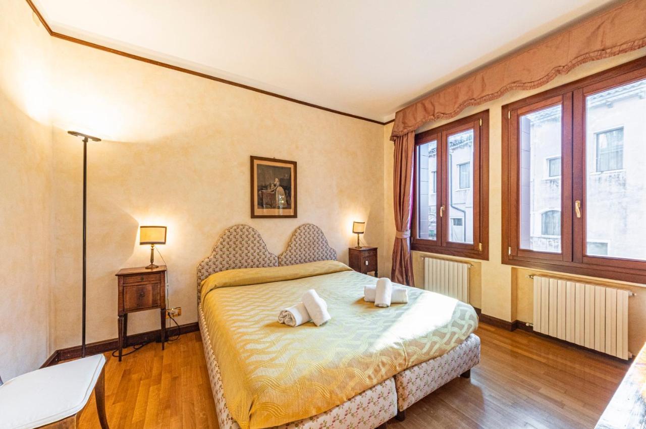 Ca' Pellegrini Luxury Grand Canal Venice Luaran gambar